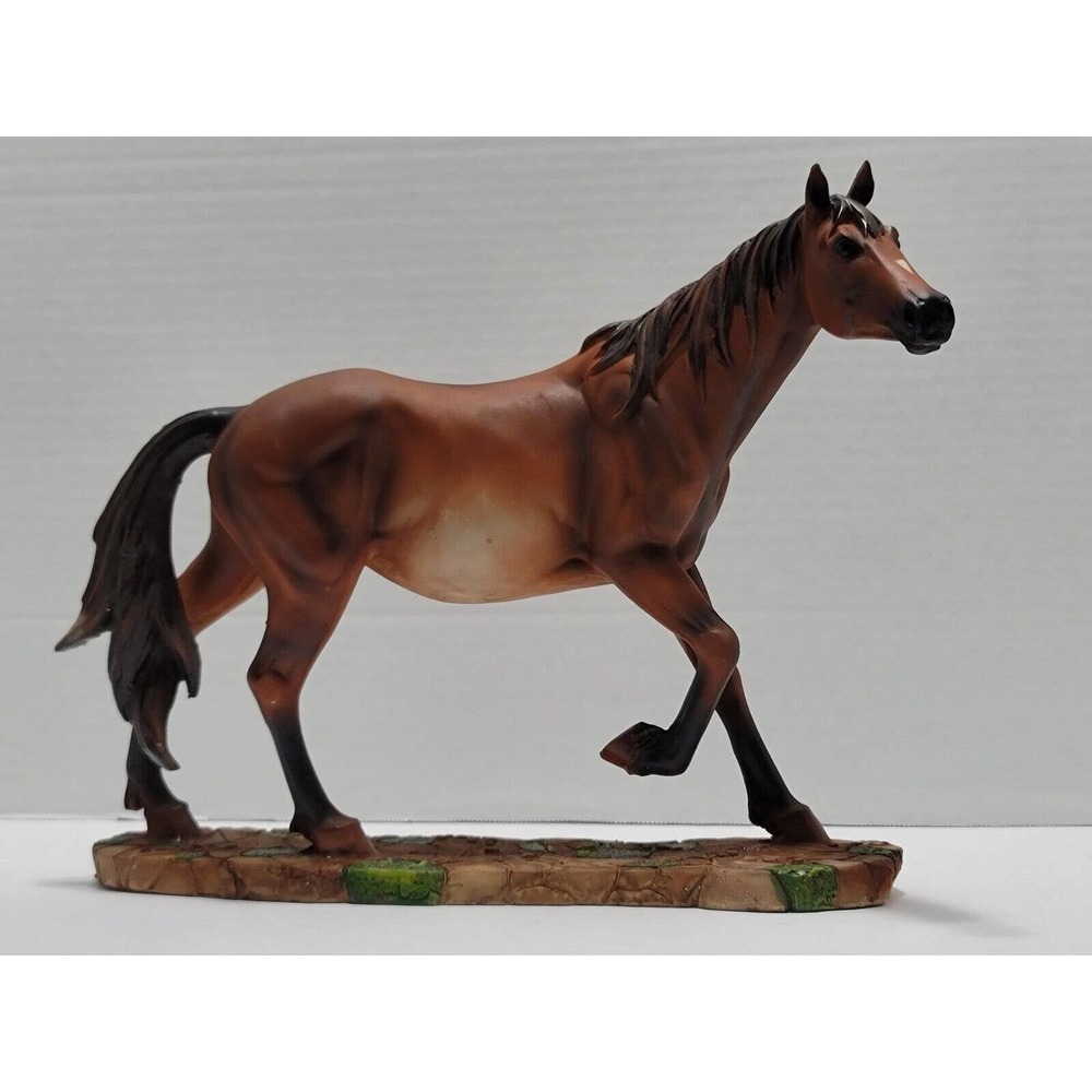 Super Rare Vintage Equestrian Prancing Show Horse Sculpture Figurine NIB 14"Long